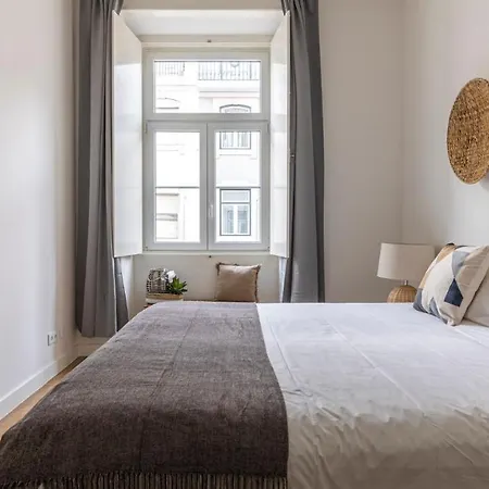 Apartment Plum Guide - Springtown Lissabon